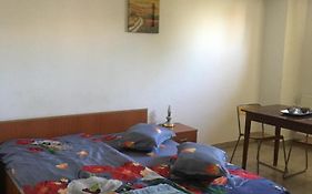 Vila 2